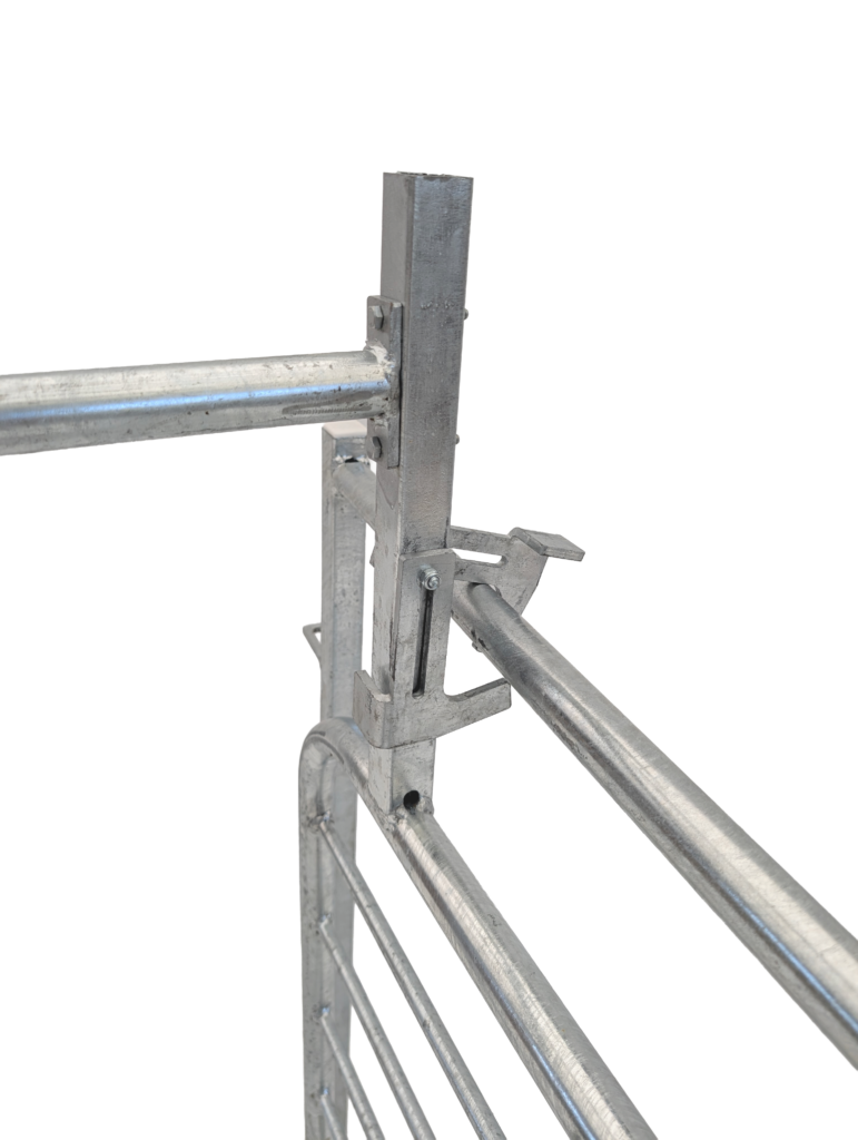 RamQuip Two-Way Sort Gate — latch detail